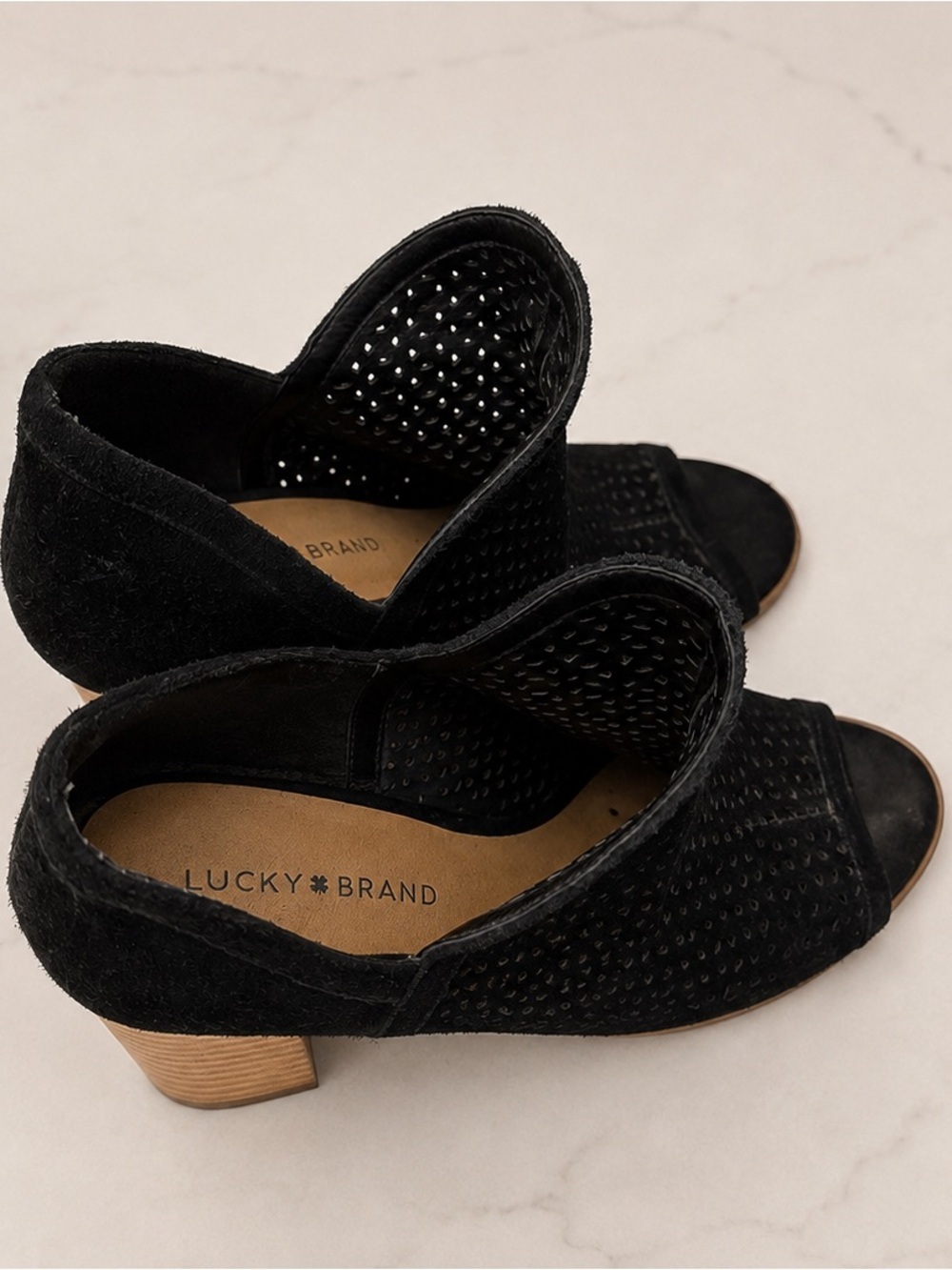 Lucky Brand Black Perforated Suede Peep Toe Booties Stacked Heel Womens Size 9 - Picture 3 of 5